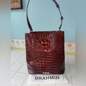 Brahmin Rich Brown Celina EUC
